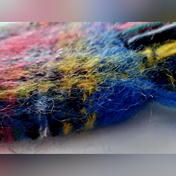 Creagaran Wool & Mohair Scarf Made in Scotland, Plaid Fringe, Multicolor. - Picture 6 of 12